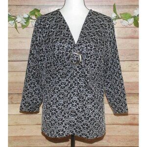 Josephine Chaus Blouse Size XL Black White Embroidered Floral 3/4Sleeve V-Neck